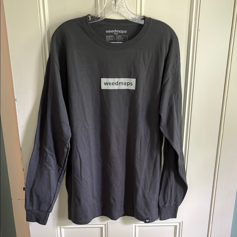 WeedMaps Gray Long Sleeve Tee with Crew Neck